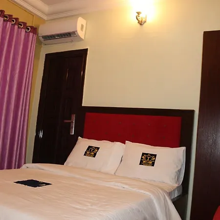 Hotel Tommsville